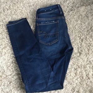 American Eagle super stretch jeans